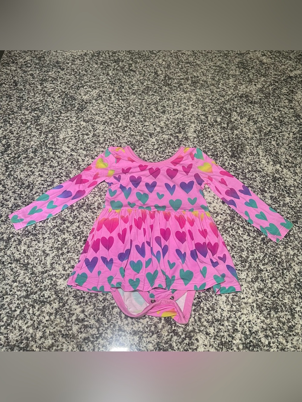 MLittle sleepies play 12-18 month pink heart long sleeve body suit dress bamboo